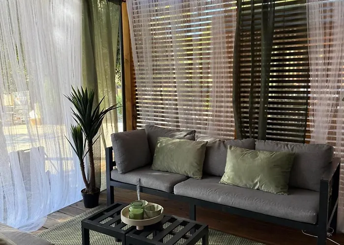 Mobile Loren ביוגראד נה מורו